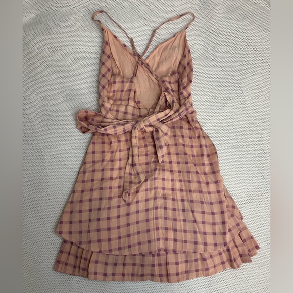 Lulu's Just Checking In Blush Pink Plaid Tiered Tie-Back Mini Dress Size XS - Picture 10 of 12